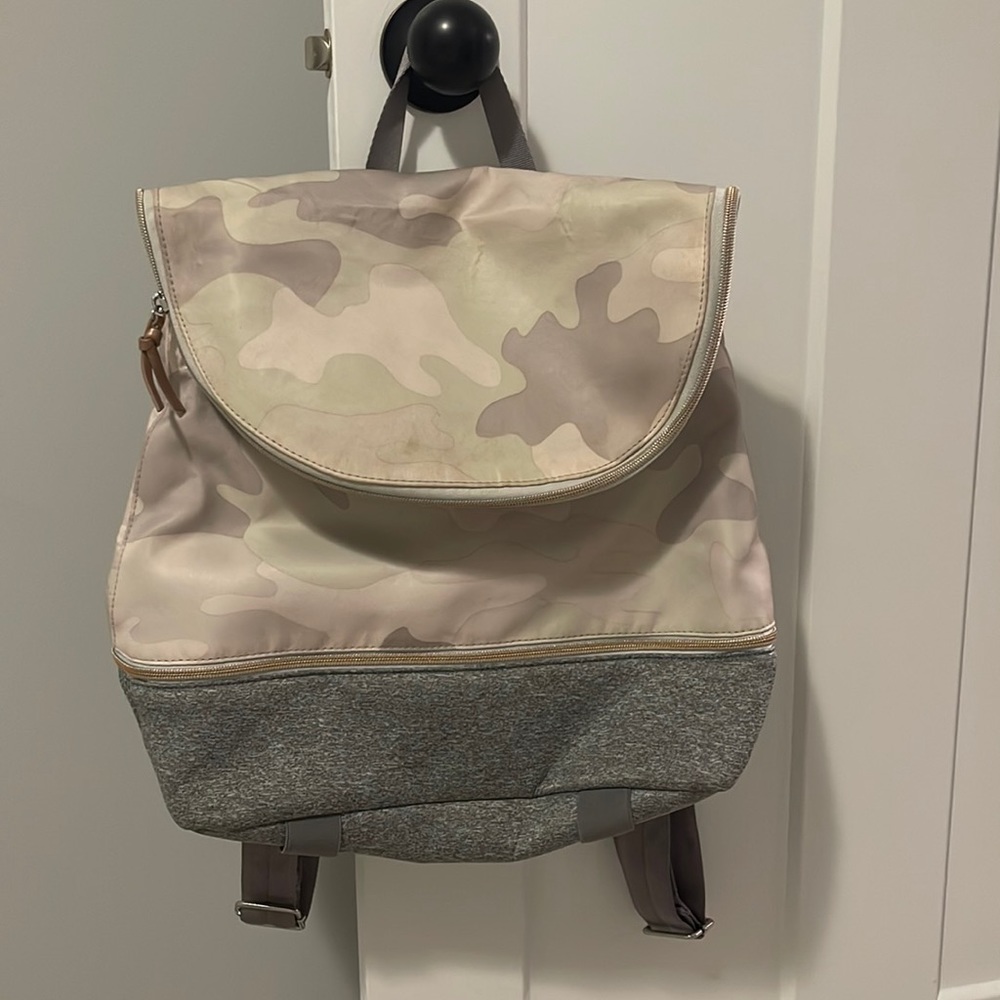 Stella & Dot Neutral Camo Backpack